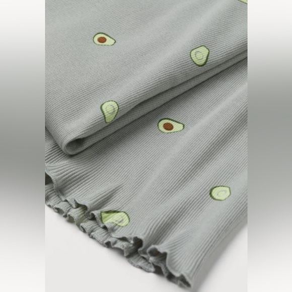 SOLD!! H&m Avacado Pyjama Set - Picture 2 of 2